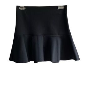 H&M Black Flared Mini Skirt Size 4 Textured Ruffle Hem Going Out Fall Skirt